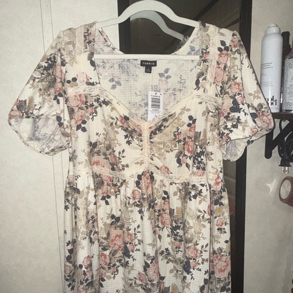 Torrid Floral Print Blouse with Pink and Cream Tones